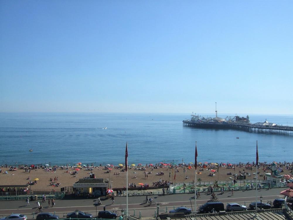Legends Hotel Brighton Екстериор снимка